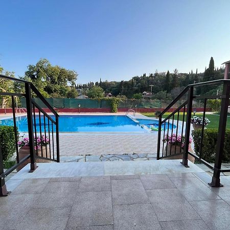 Gregory-Vassilis Apartments Dasziá Kültér fotó