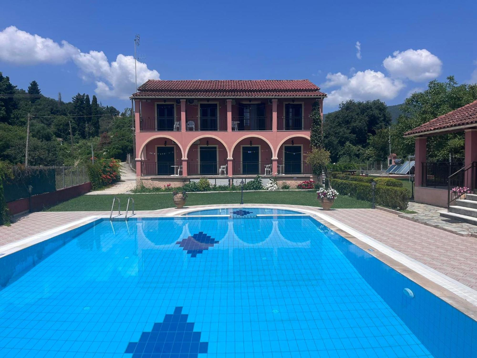 Gregory-Vassilis Apartments Dasziá Kültér fotó