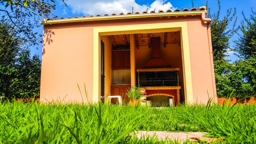 Gregory-Vassilis Apartments Dasziá Kültér fotó